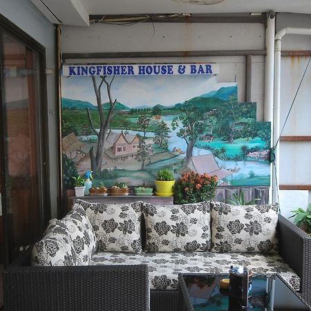 Kingfisher House & Bar Pattaya Exterior photo